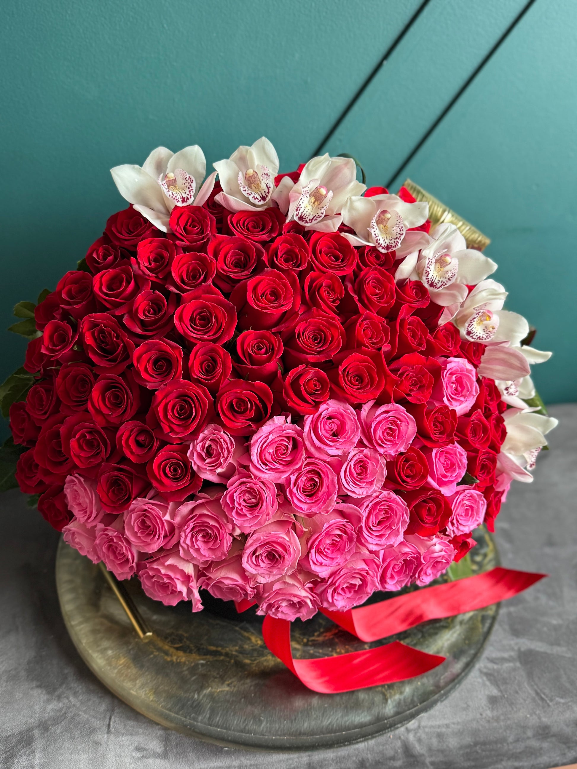 Large luxury rose arrangement for anniversary or proposal in Miami