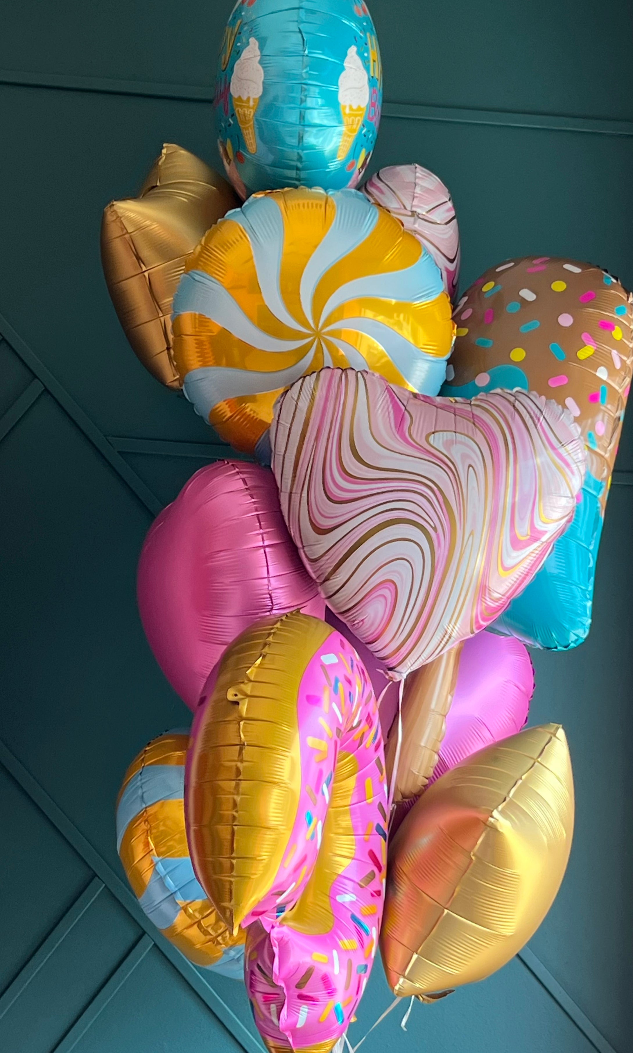 Luxury Flowers Miami candy and ice cream balloon bouquet