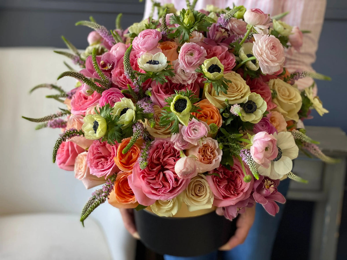 Luxury Flowers Miami large floral box for birthdays and events