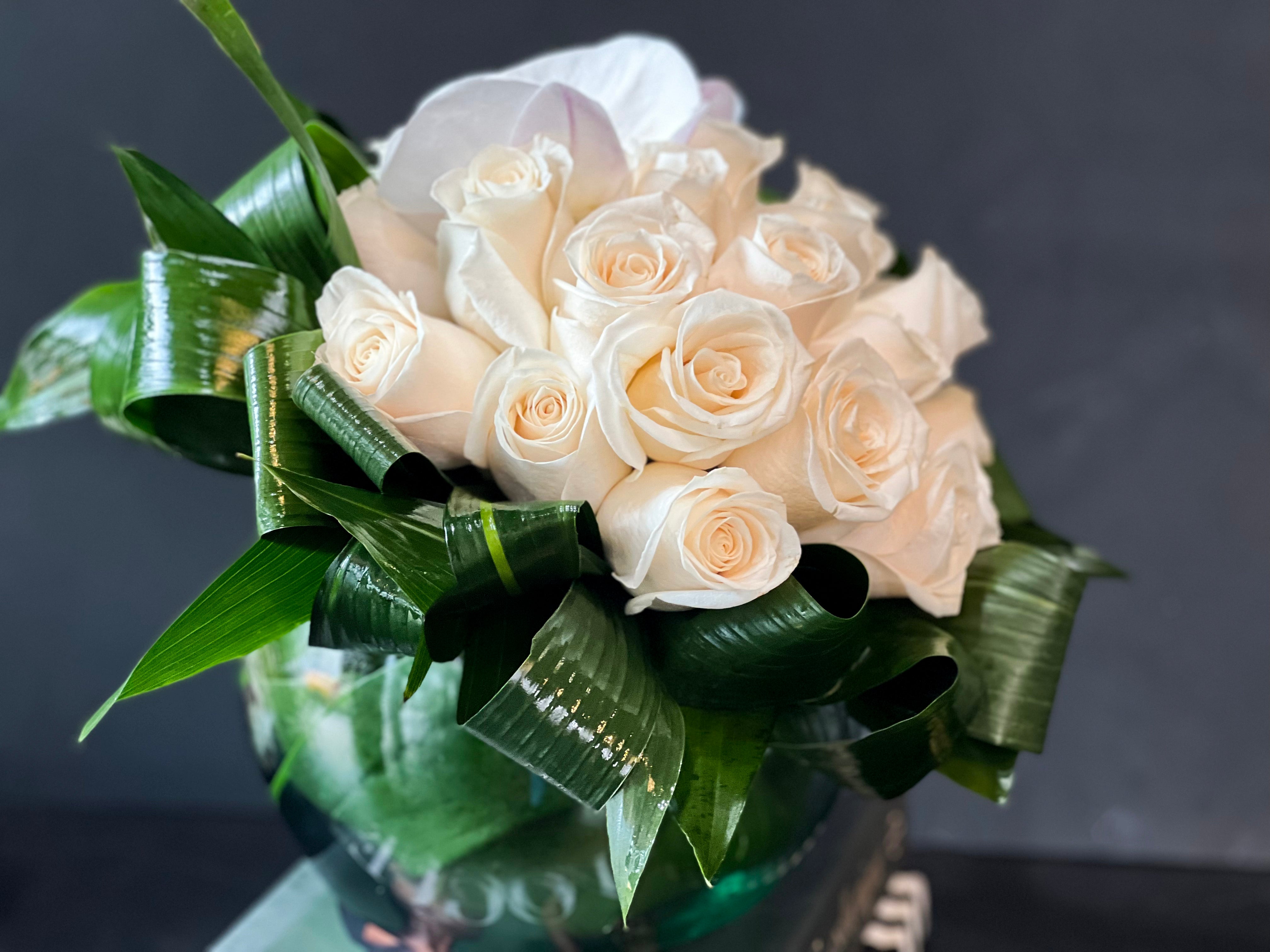 Luxury Flowers Miami white rose vase arrangement for special occasions