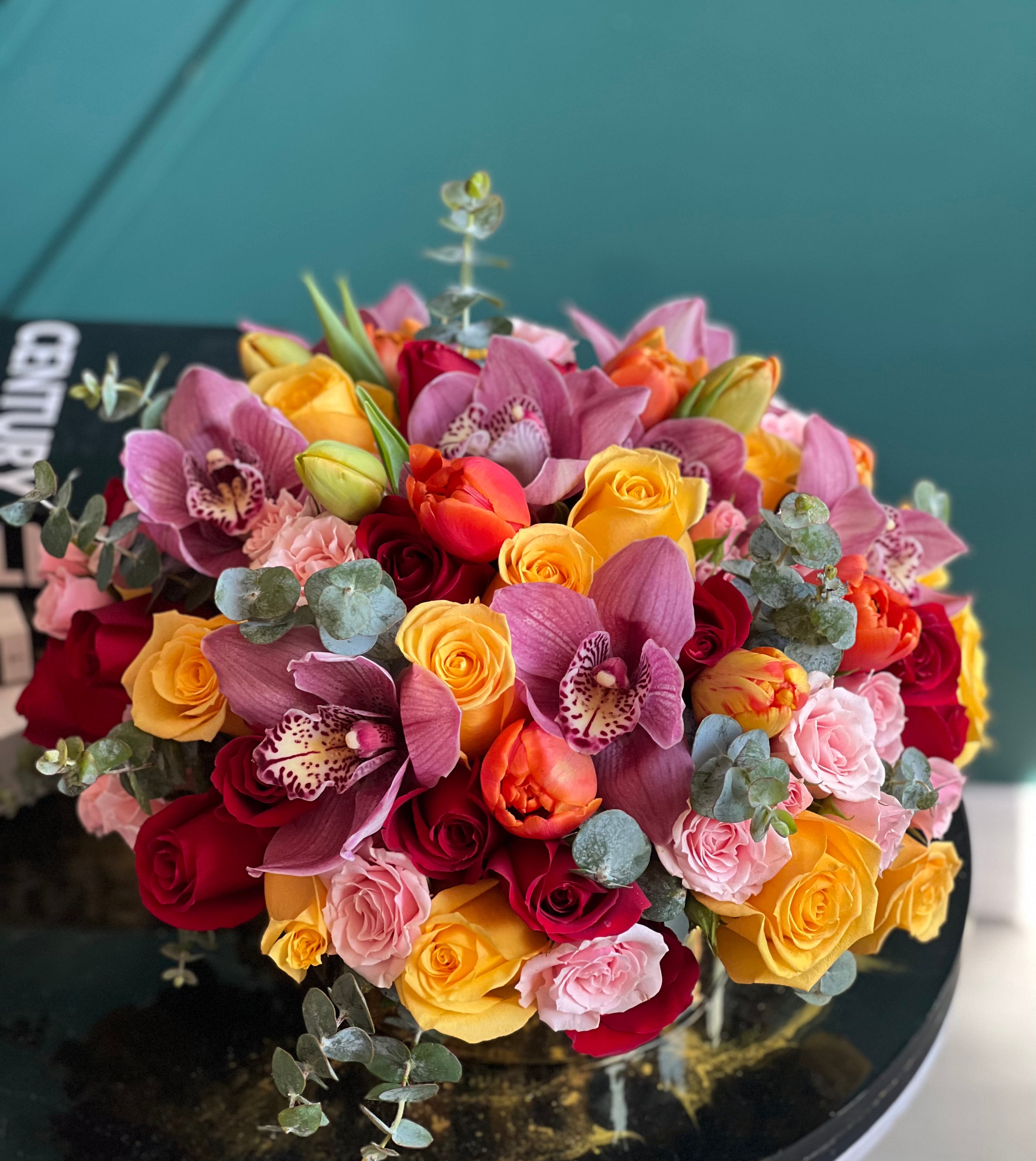 Luxury flower arrangement for birthdays and anniversaries