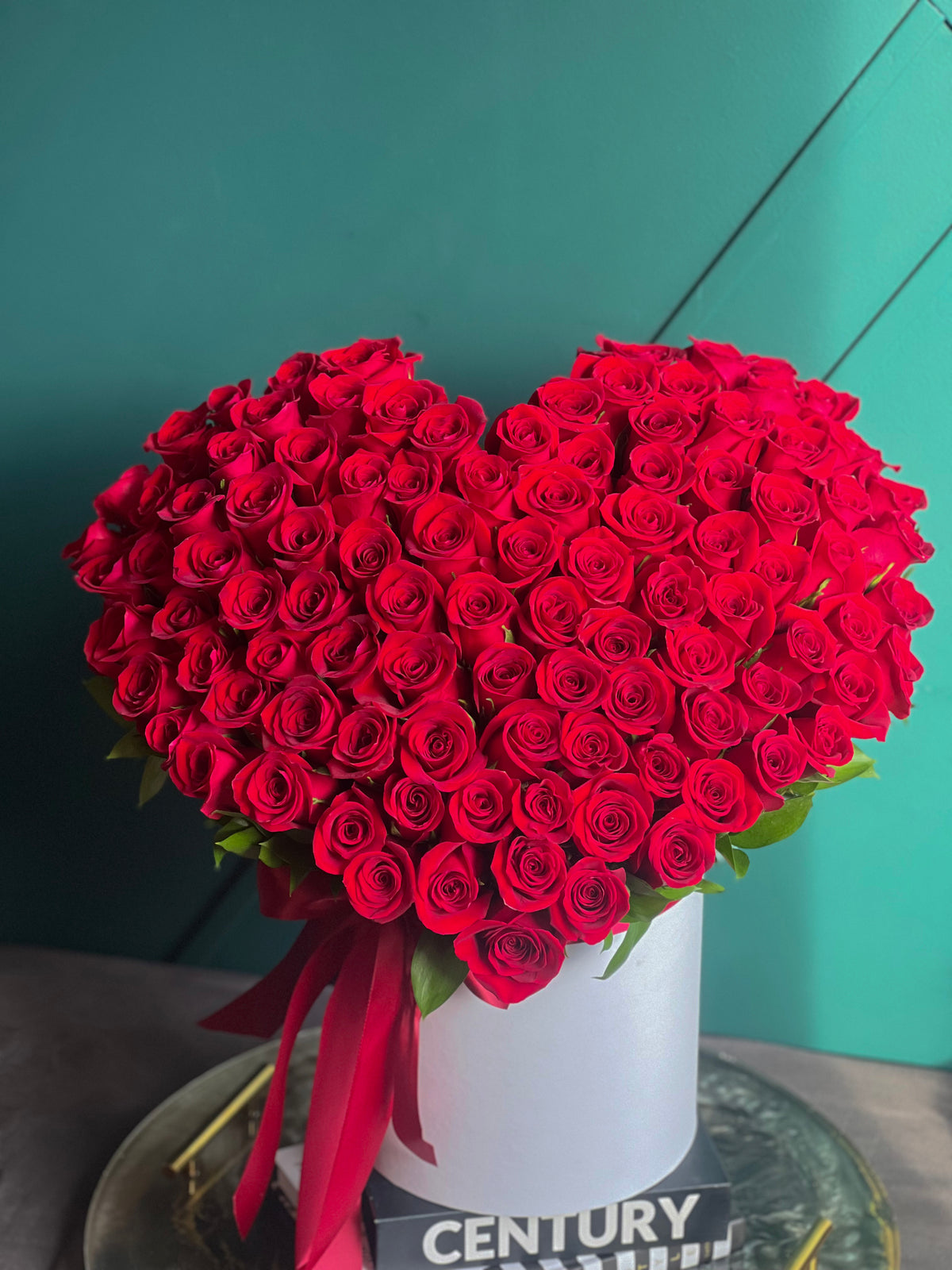Luxury heart shaped roses for proposal in Miami