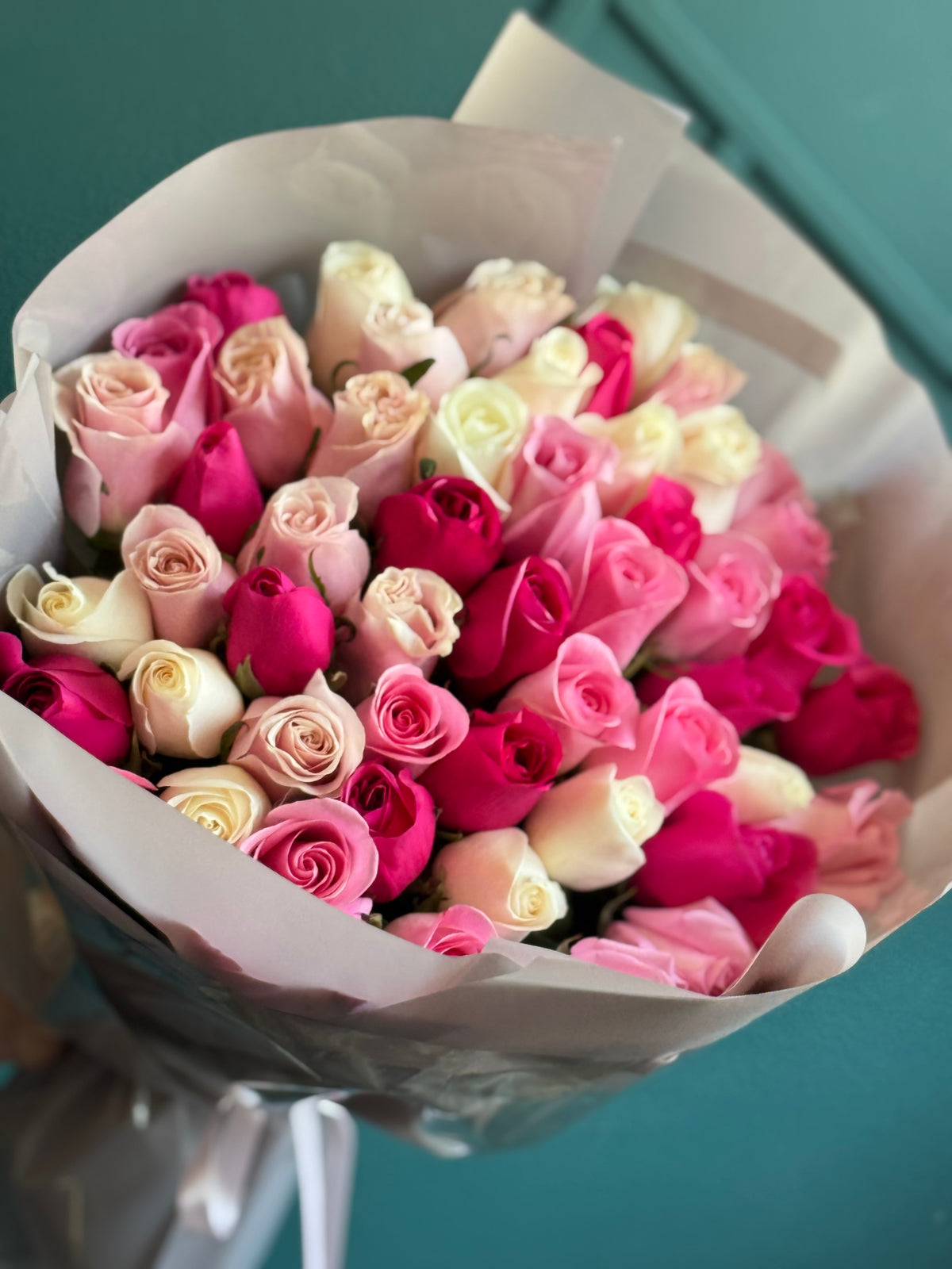 Luxury hot pink blush and white rose bouquet in Miami Beach