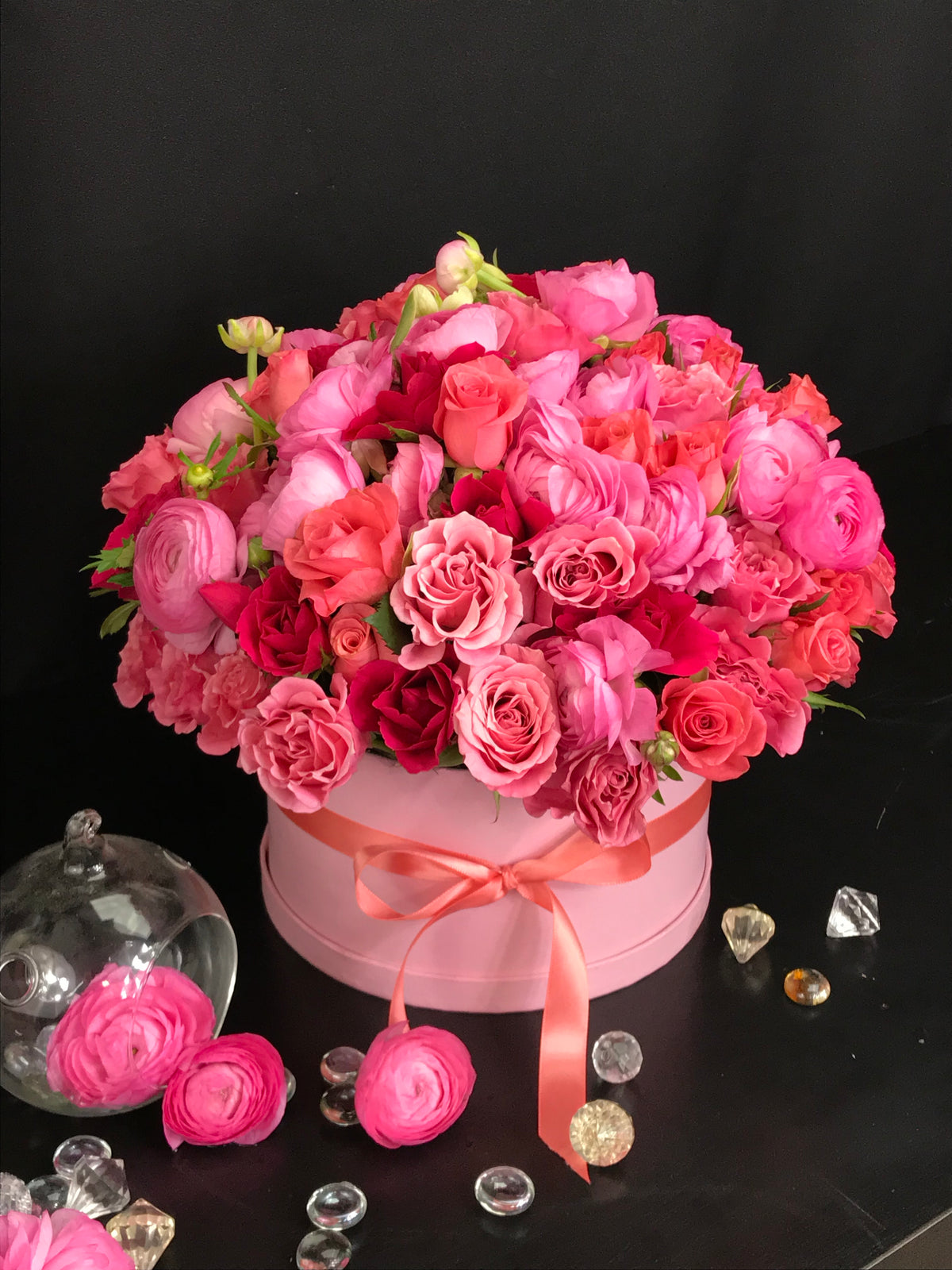 Luxury pink flower box by Luxury Flowers Miami