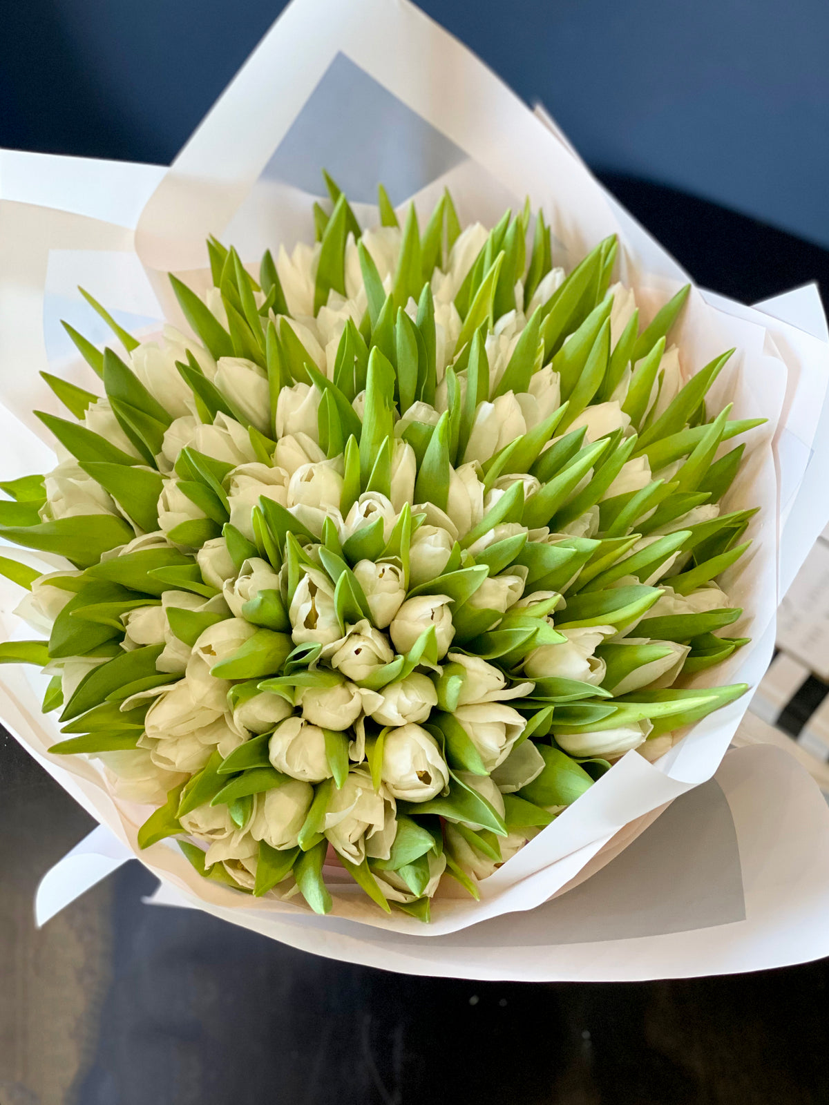 Luxury white tulip bouquet with 150 fresh flowers
