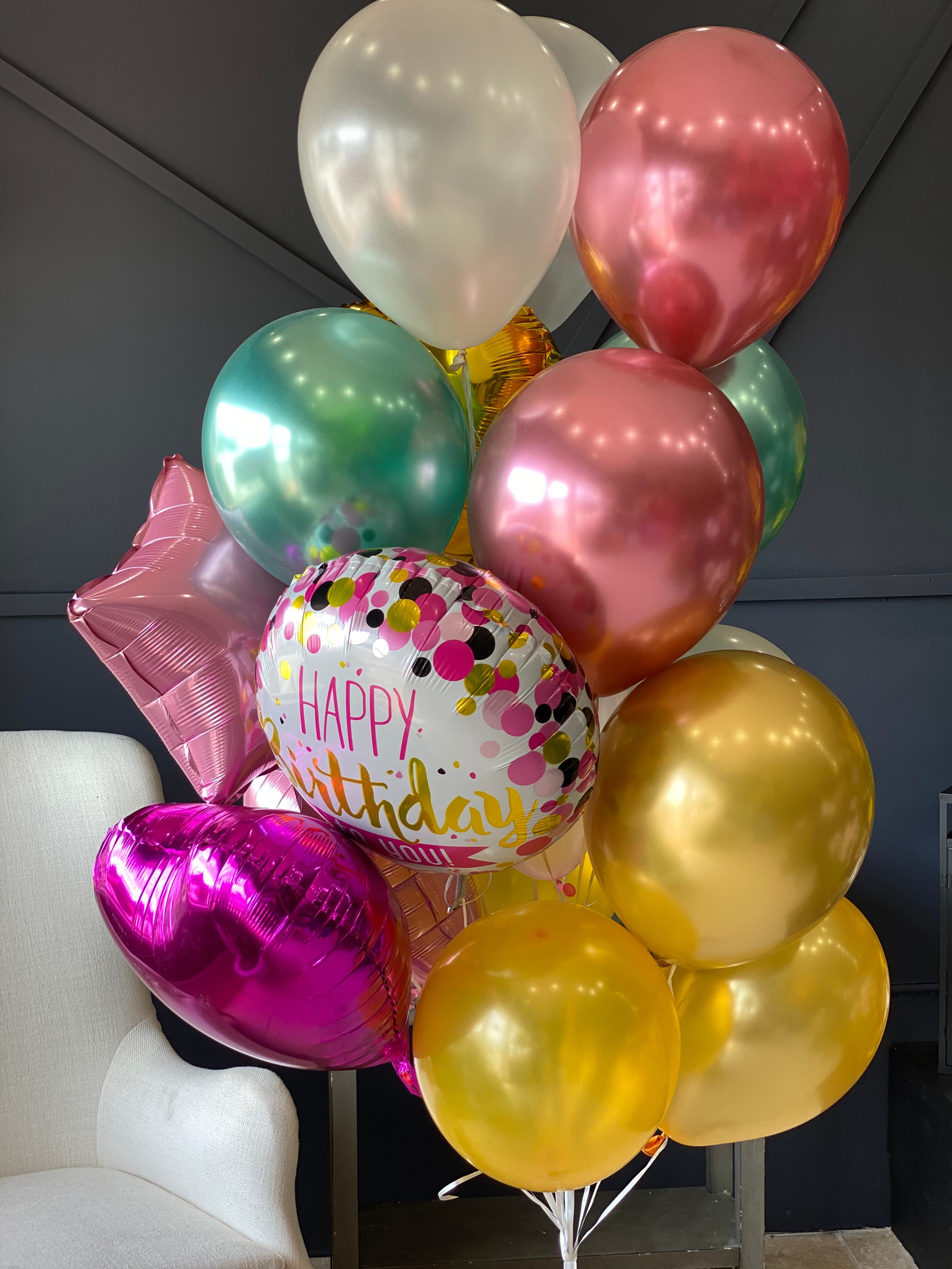 Mixed foil and latex birthday balloons for Miami celebrations