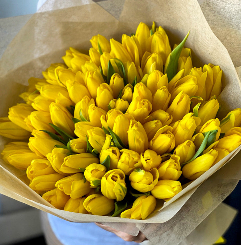 Oversized yellow tulip bouquet Miami Beach florist