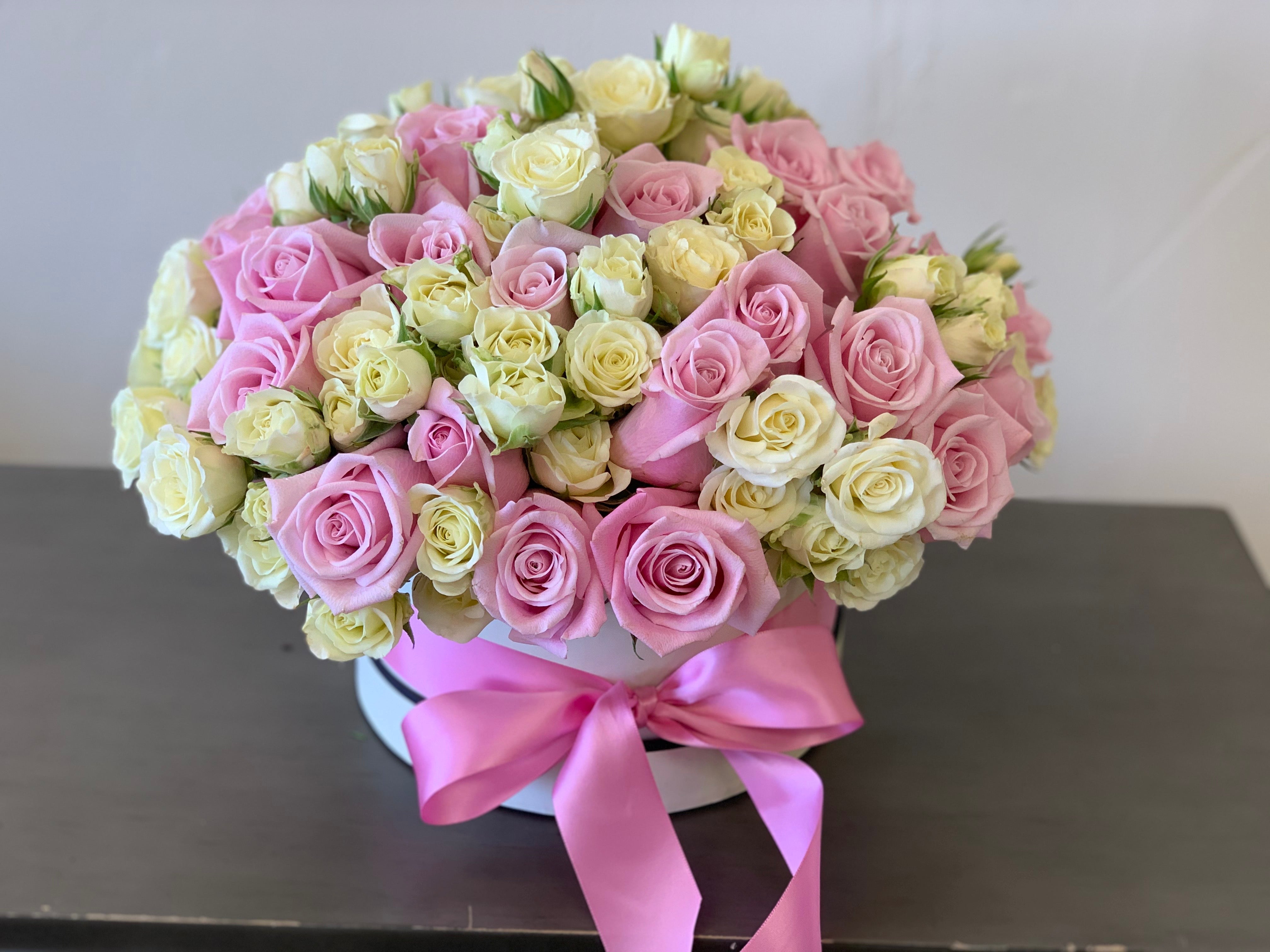 Pink and white roses Miami flower arrangement