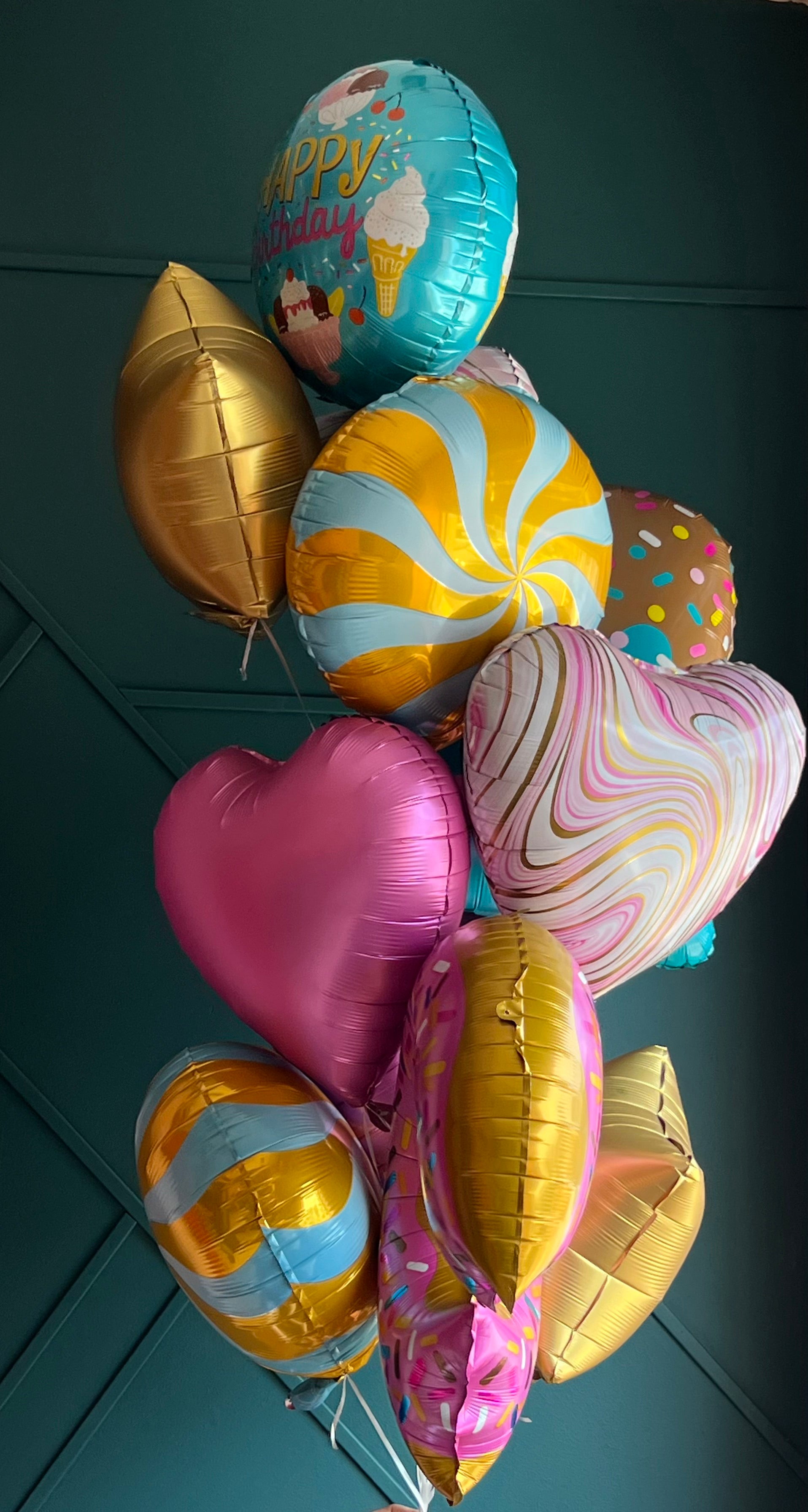 Playful candy and ice cream balloons for party décor in Miami