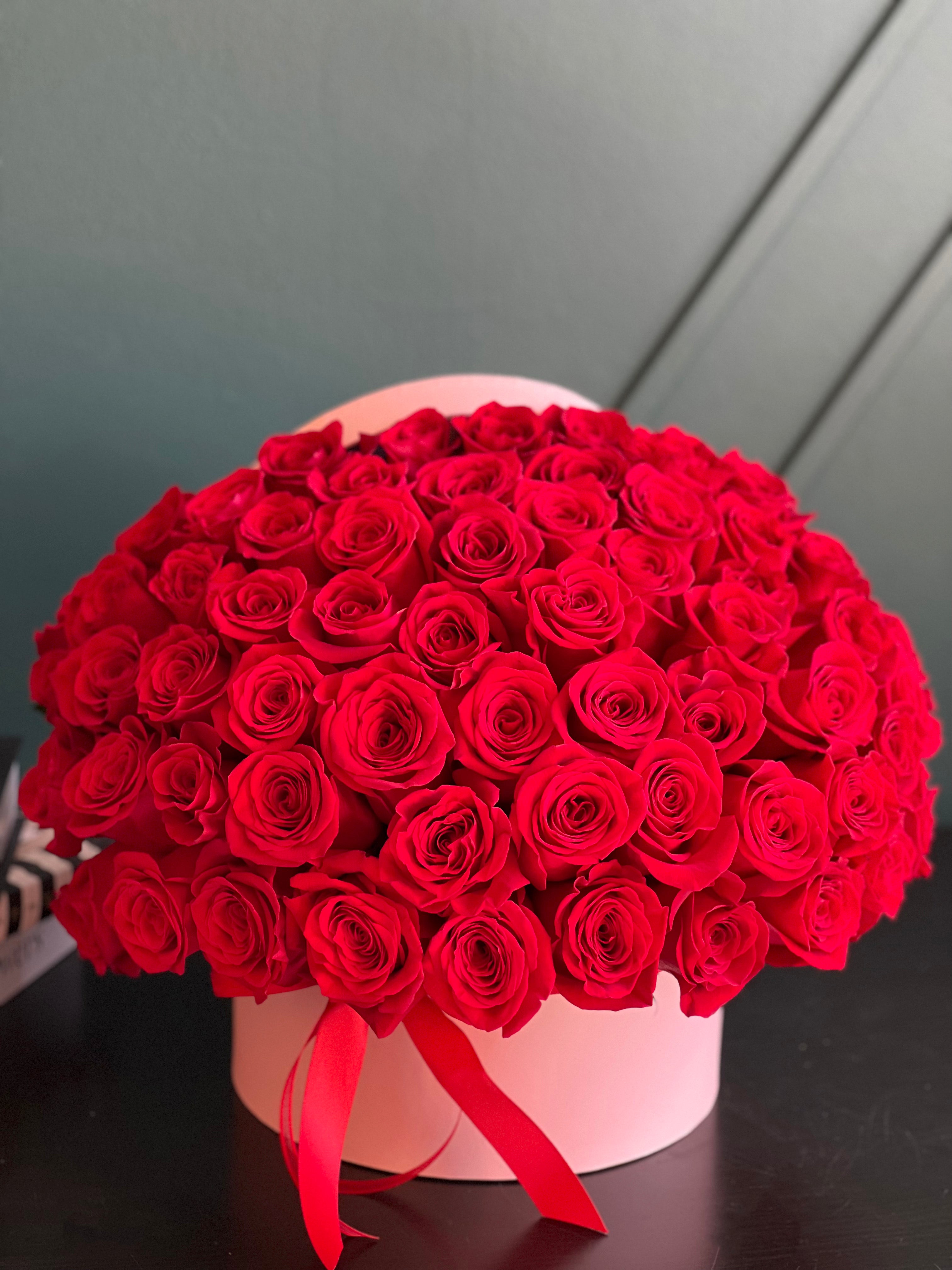 Romantic red rose box with 75 premium roses