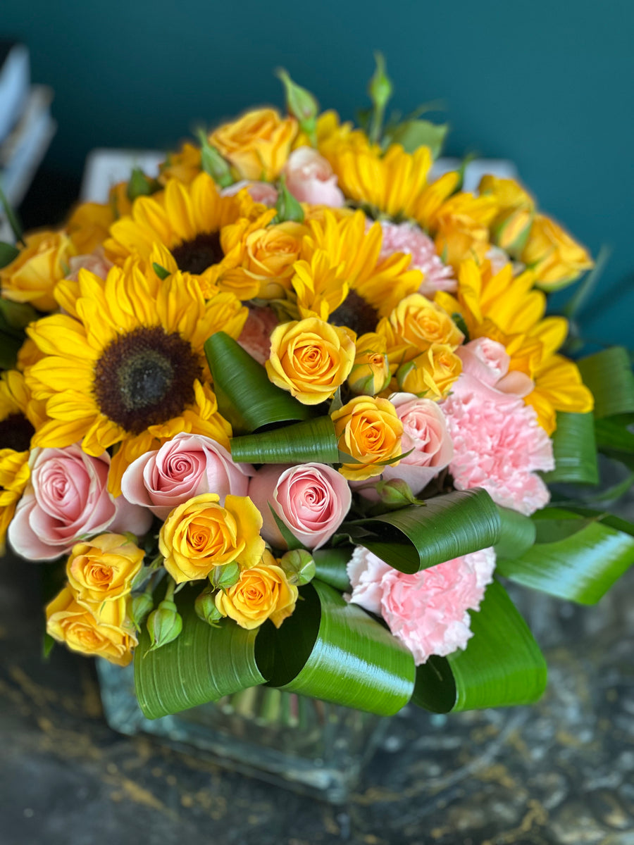 Uplifting get well flowers