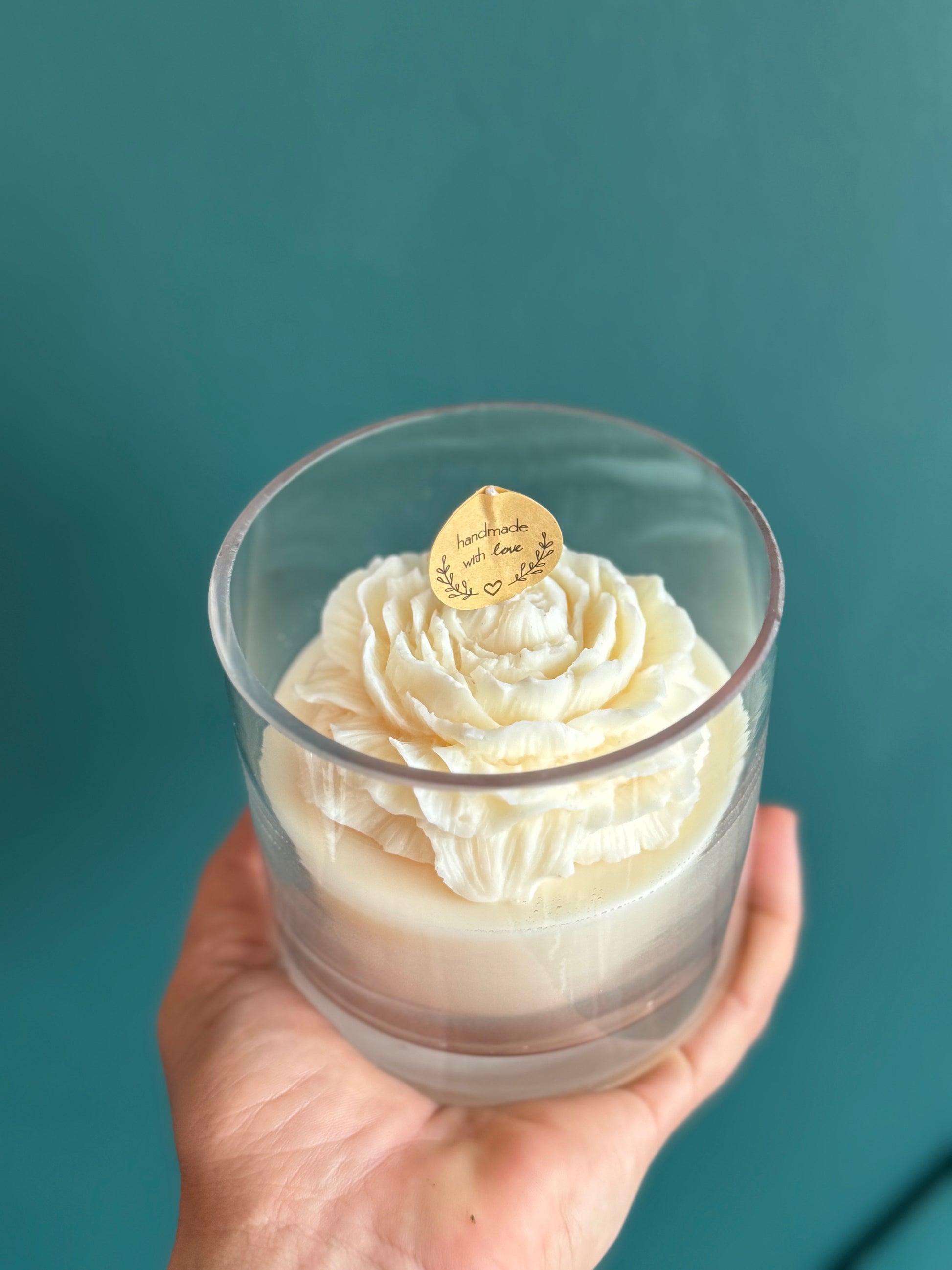 Soy wax peony candle gift in Miami Beach