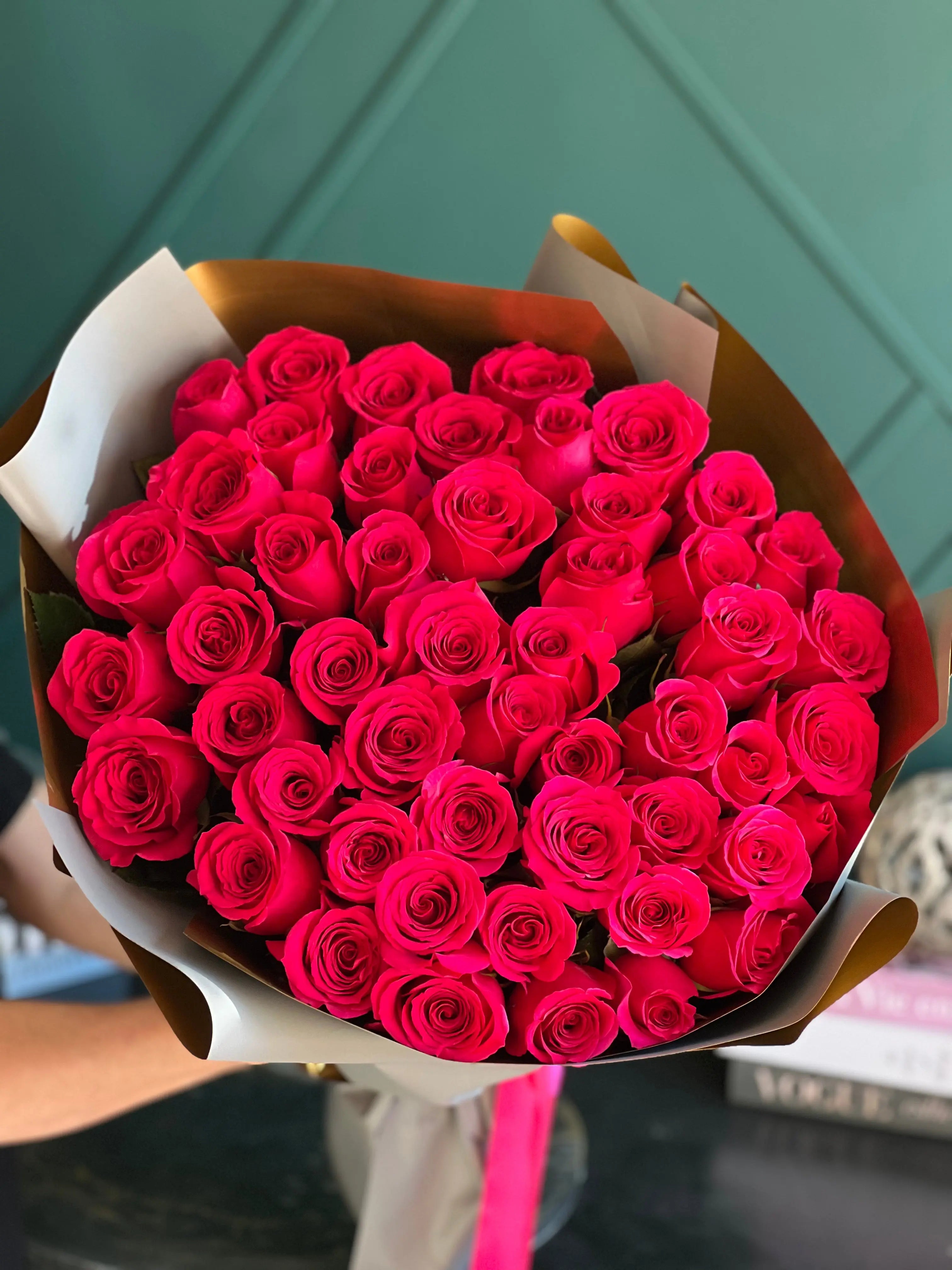 bright hot pink roses bouquet Miami flower delivery