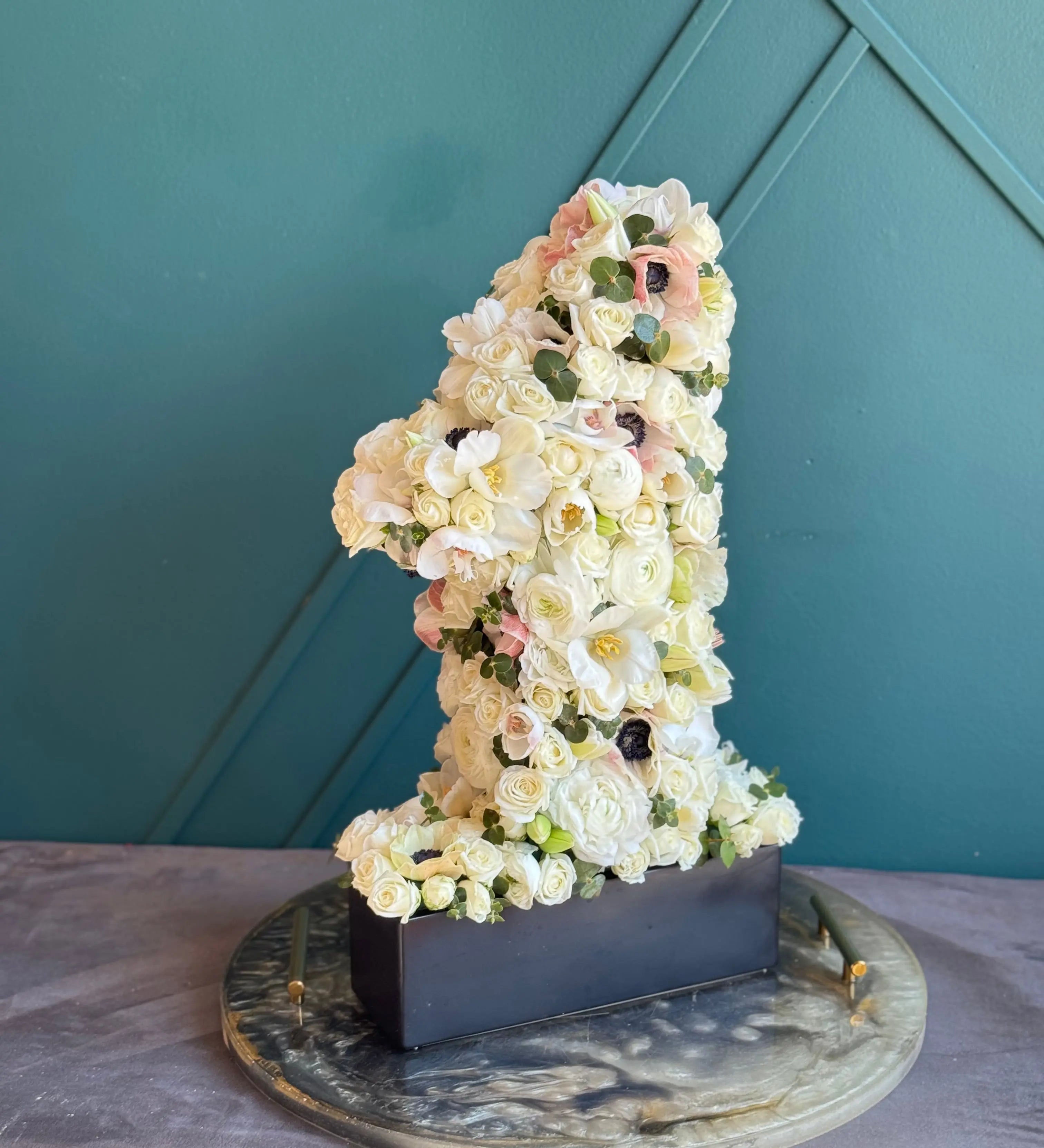 high-end floral sculpture number one Miami florist