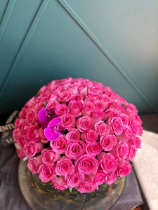 premium 100 pink roses flower delivery Miami