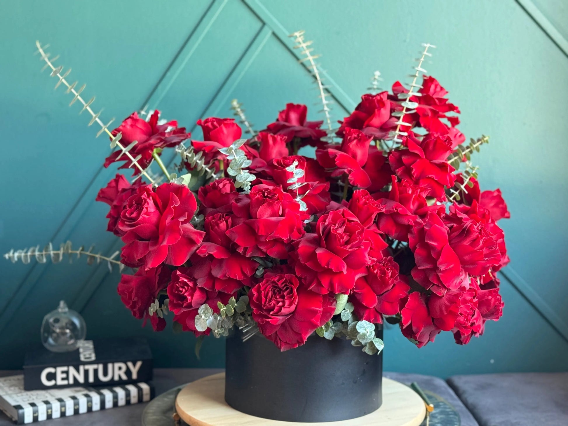premium red roses flower vase Miami delivery