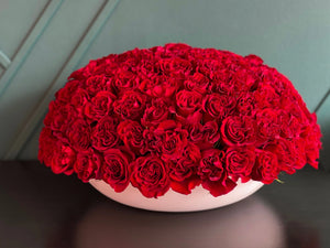 red roses Luxury Flowers Miami